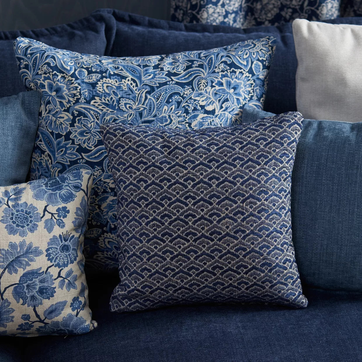 Warwick Fabric Yamba (Indent) / Mollies New Zealand