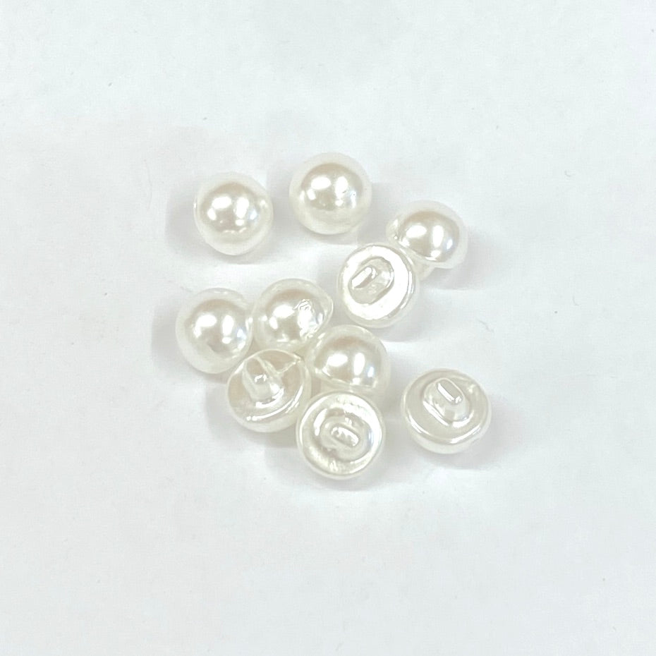 SULLIVANS Button Shanked White / Mollies New Zealand