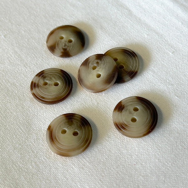 SULLIVANS Button 2-Hole Brown 16mm / Mollies New Zealand