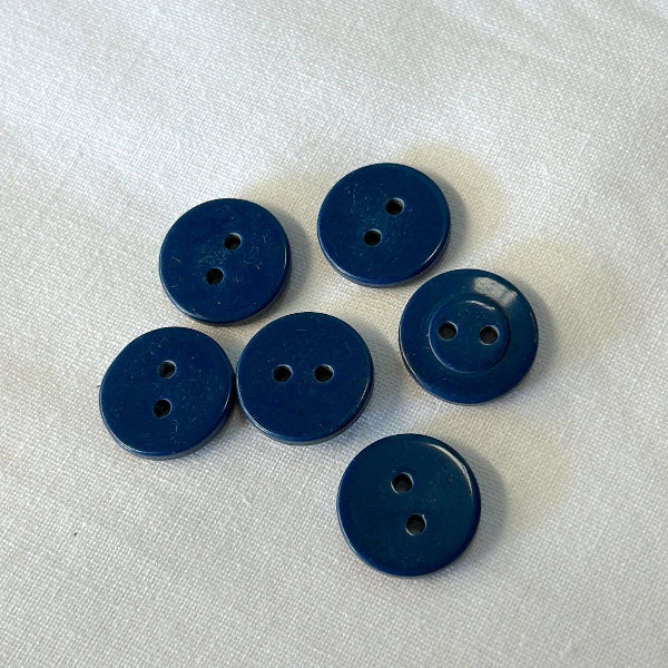 Button 2-Hole Blue 15mm / Mollies New Zealand