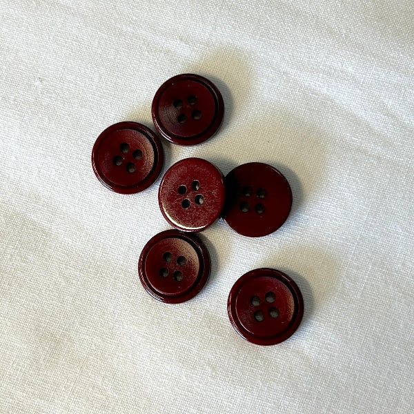 Button 4-Hole Wine 15mm / Mollies New Zealand