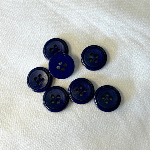 Button 4-Hole Navy 15mm / Mollies New Zealand