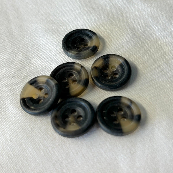 Button 4-Hole Brown 15mm / Mollies New Zealand