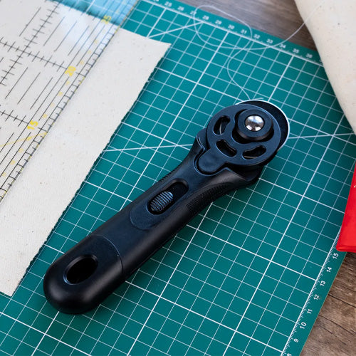 LDH MIDNIGHT Rotary Cutter / Mollies New Zealand