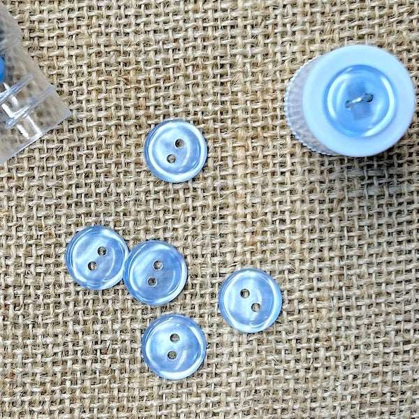 ABBEY Button 2-hole Pastel Blue 14mm / Mollies New Zealand