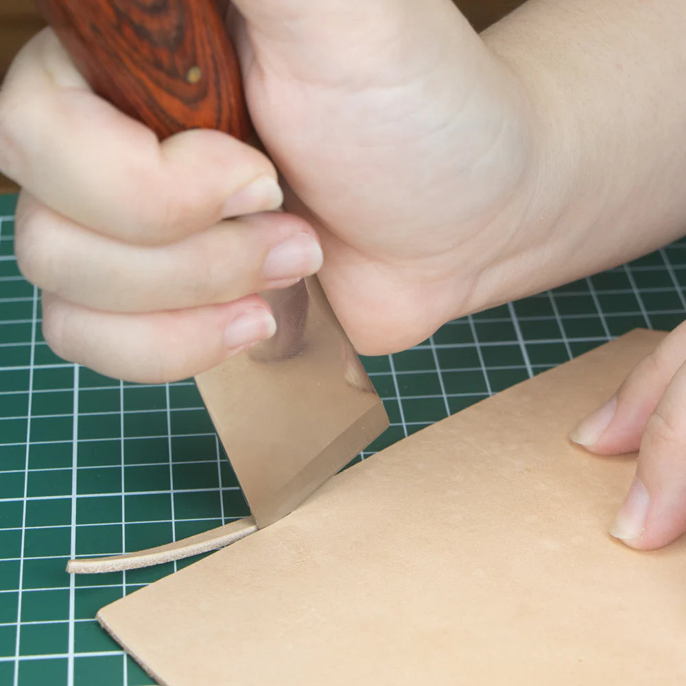 IVAN Skiving Knife / Mollies New Zealand