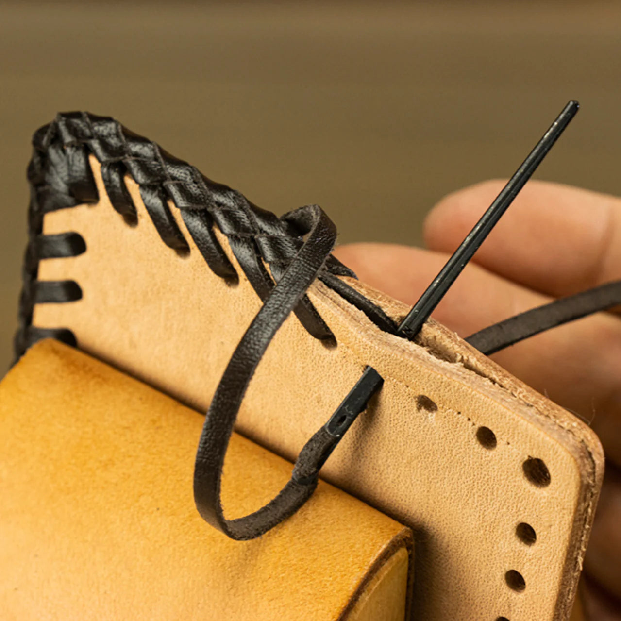 IVAN Lacing & Stitching Horse / Pony / Mollies New Zealand