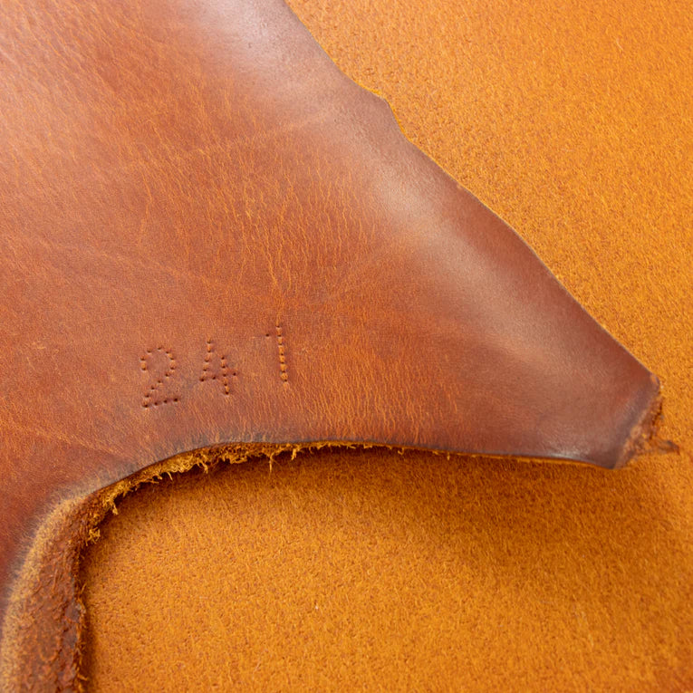 LEATHER Veg Tanned Oxford / Double Shoulder / Mollies New Zealand