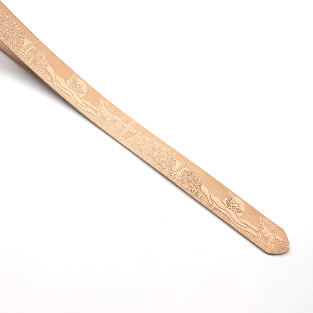 LEATHER Veg Tan Embossed Belt Blanks Wildlife 38mm x 135cm 9-10oz / Mollies New Zealand