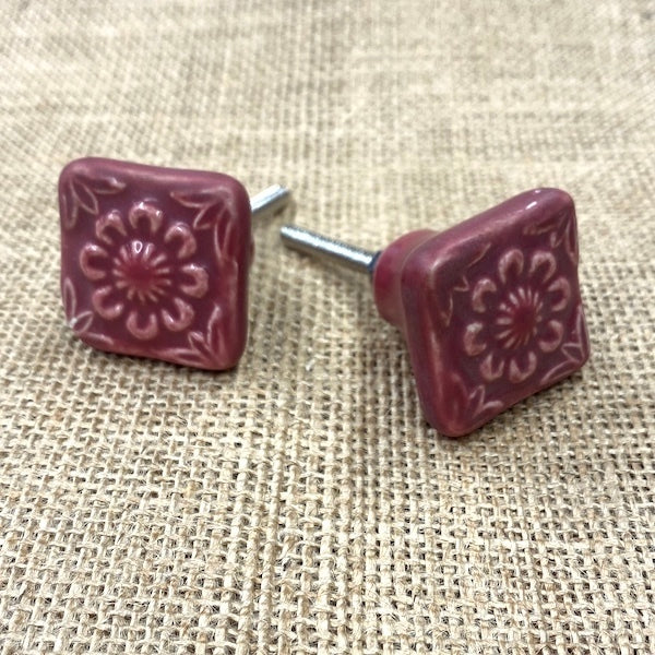 CERAMIC KNOB Gio Square Red / Mollies New Zealand