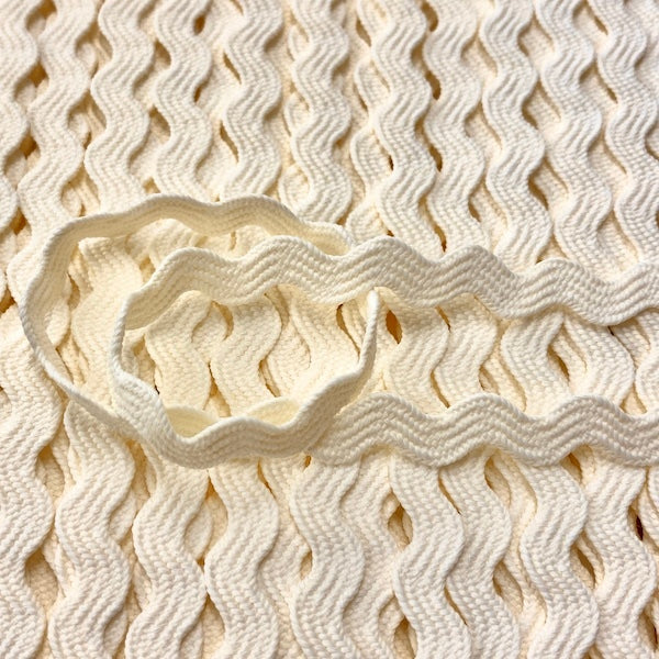 RIC RAC Off White / Mollies New Zealand