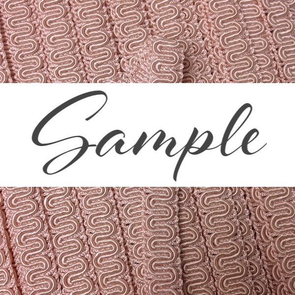 MOLLIES New Zealand / GIMP BRAID Scroll 15mm #23 Pink Sample