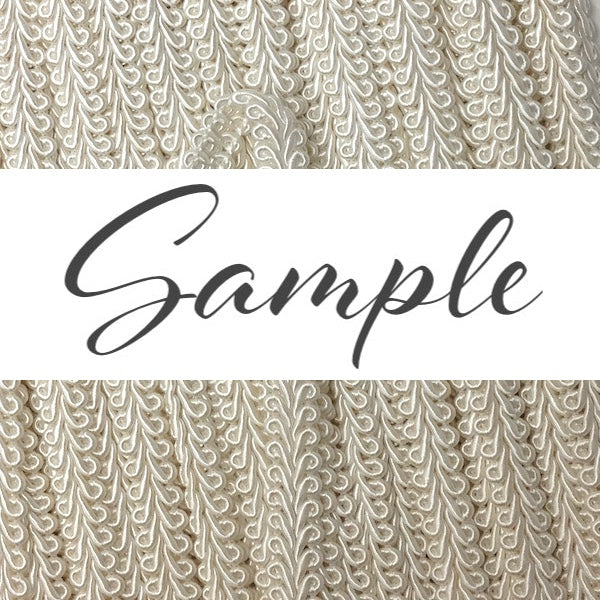 MOLLIES New Zealand / GIMP BRAID French 12mm #0 Off White Sample