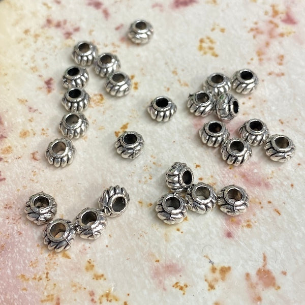 SULLIVANS Spacer Turks Head / Mollies New Zealand