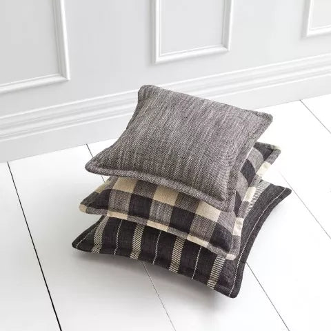 Warwick Fabric Coleman (Tritan) / Mollies New Zealand