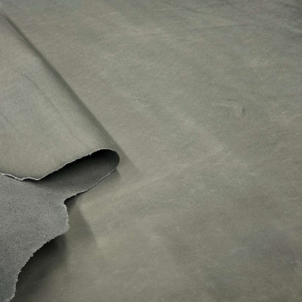 LEATHER Chrome Tan / Piece 0.6m2 2-3oz Grey / Mollies New Zealand