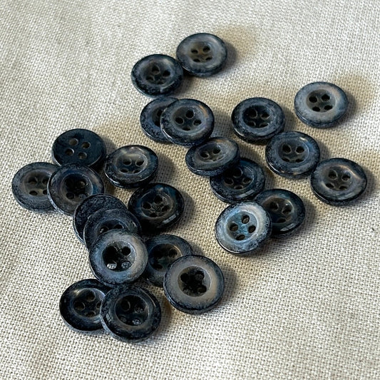 SULLIVANS Button 4-Hole Grey / Mollies New Zealand