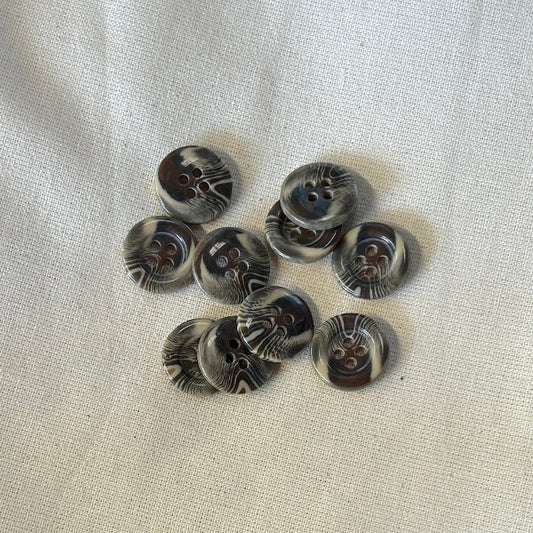 SULLIVANS Button 4-Hole Brown 15mm / Mollies New Zealand
