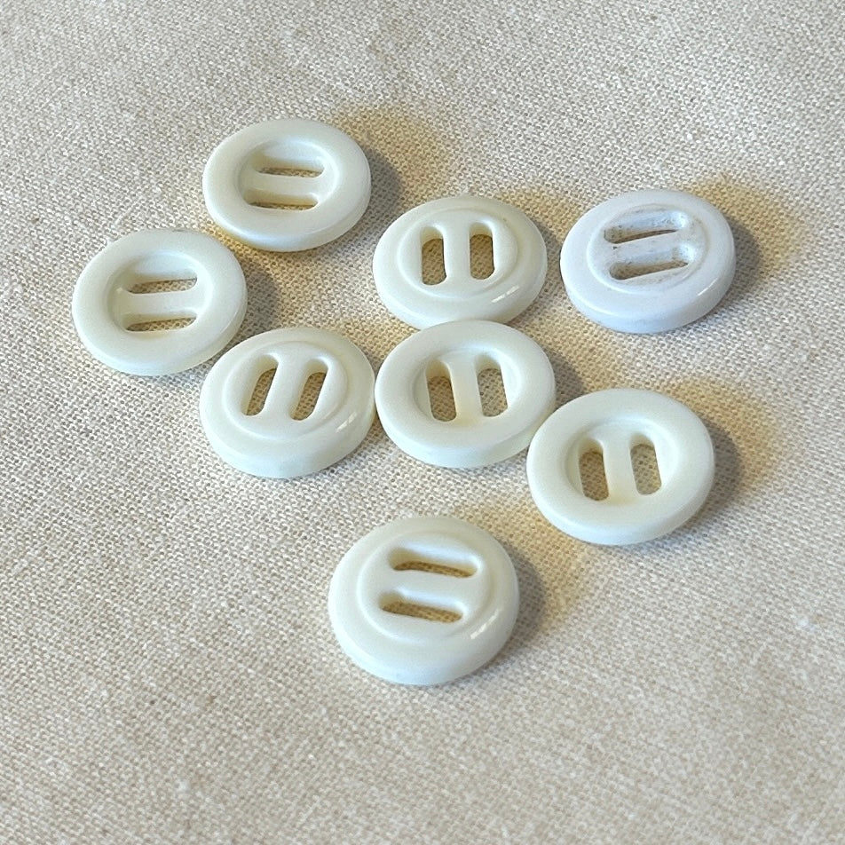 SULLIVANS Button 2-Hole Off White / Mollies New Zealand