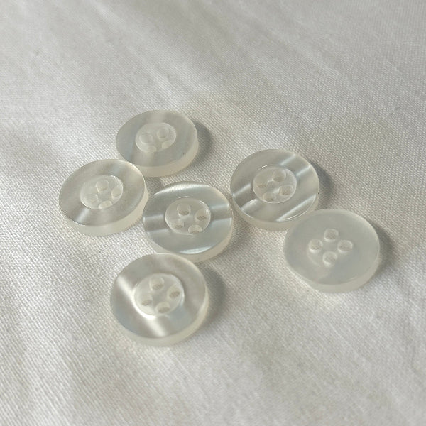 Button 4-Hole White 15mm / Mollies New Zealand