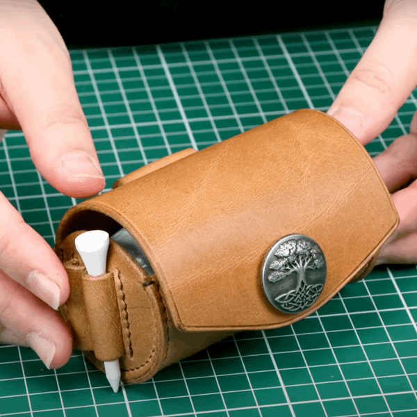 IVAN PATTERN Golf Ball Case / Mollies New Zealand