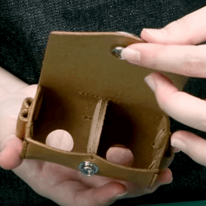 IVAN PATTERN Golf Ball Case / Mollies New Zealand