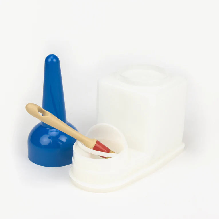 IVAN Plastic Glue Pot / Mollies New Zealand