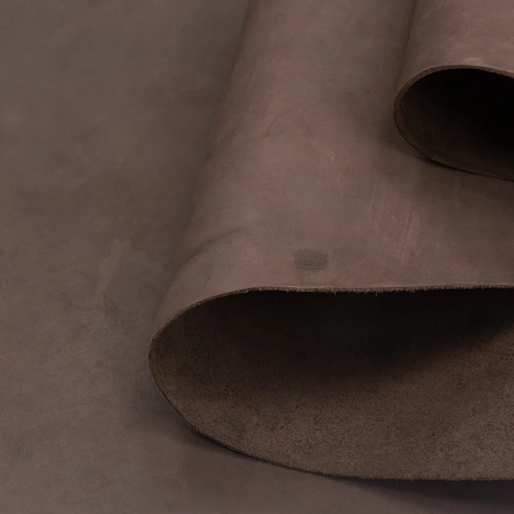 LEATHER Veg Tanned / Side Taupe 5-6oz / Mollies New Zealand