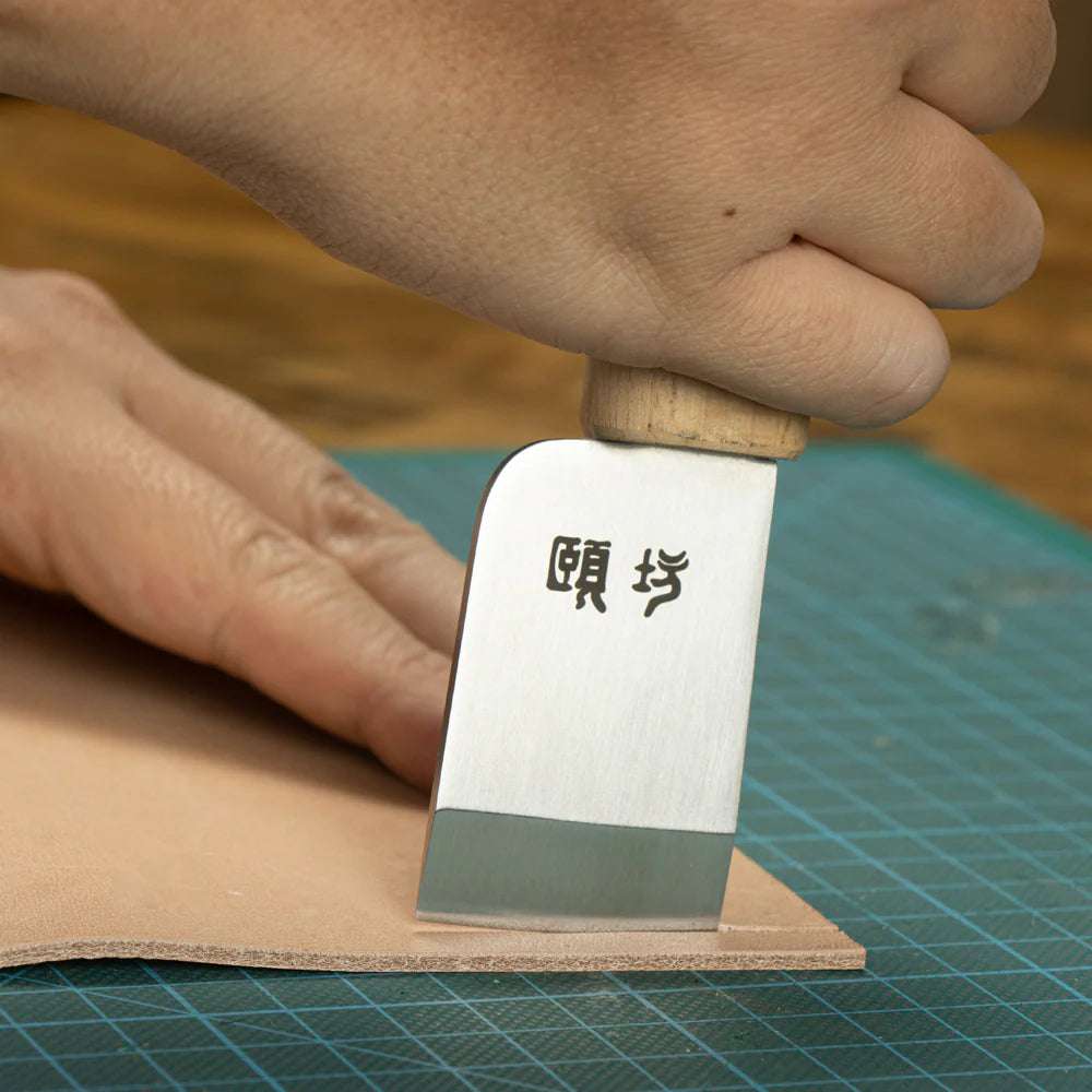 IVAN Flat Head Knife / Mollies New Zealand