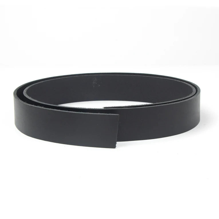 LEATHER Veg Tan Barletta Italian Strip Black 38mm x 120cm 8-9oz / Mollies New Zealand