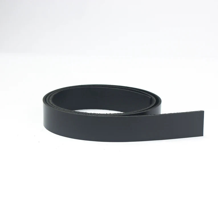 LEATHER Veg Tan Bridle Buffalo Strips Black 38mm x 127cm 8-9oz / Mollies New Zealand