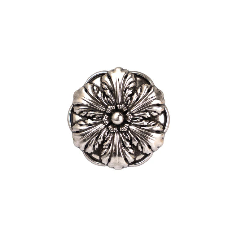 IVAN Cascade Concho Antique Silver 38mm (1-1 2") / Mollies New Zealand