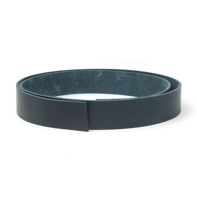 LEATHER Veg Tan Barletta Italian Strip Navy Blue 38mm x 120cm 8-9oz / Mollies New Zealand