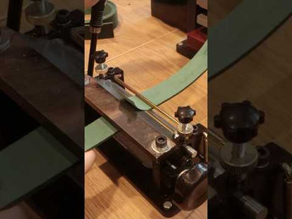 IVAN Deluxe Leather Splitter