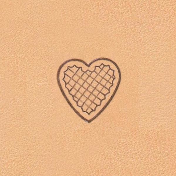 IVAN Z726 Large Heart Concho Stamp | Mollies Make And Create NZ