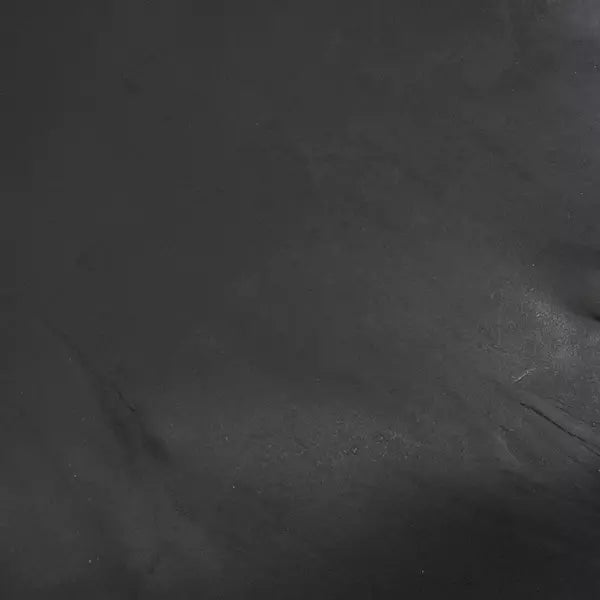 LEATHER Veg Tanned / Side Black 4-5oz / Mollies New Zealand