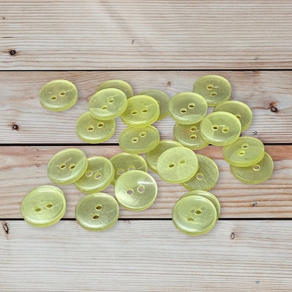 SULLIVANS Button 2-Hole Lemon 14mm / Mollies New Zealand