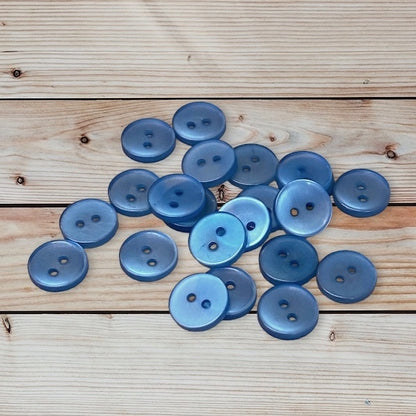SULLIVANS Button 2-Hole Sky 14mm / Mollies New Zealand