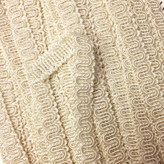 GIMP BRAID Scroll 15mm Off White Per meter / Mollies New Zealand