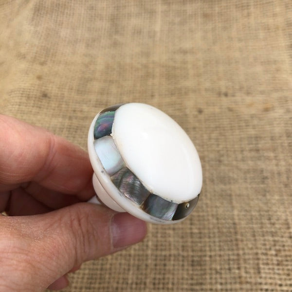 ACRYLIC KNOB Pretty Lady Mother of Pearl | Mollies Make And Create NZ