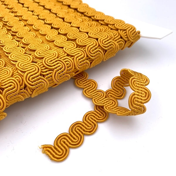 GIMP BRAID Curved 13mm Burnt Gold | Mollies Make And Create NZ