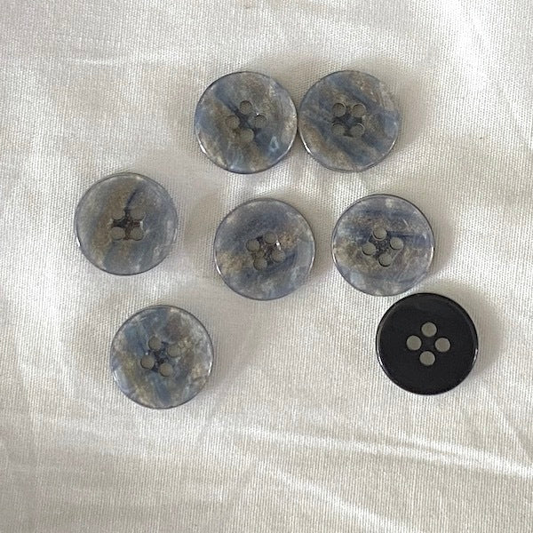SULLIVANS Button 4-Hole Grey / Mollies New Zealand