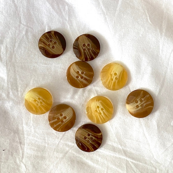 SULLIVANS Button 4-Hole / Mollies New Zealand