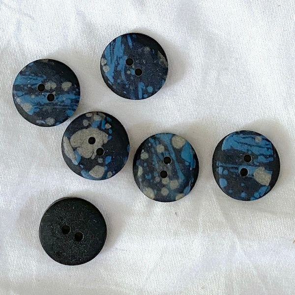 SULLIVANS Button Blue 2-Hole 18mm | Mollies Make And Create NZ