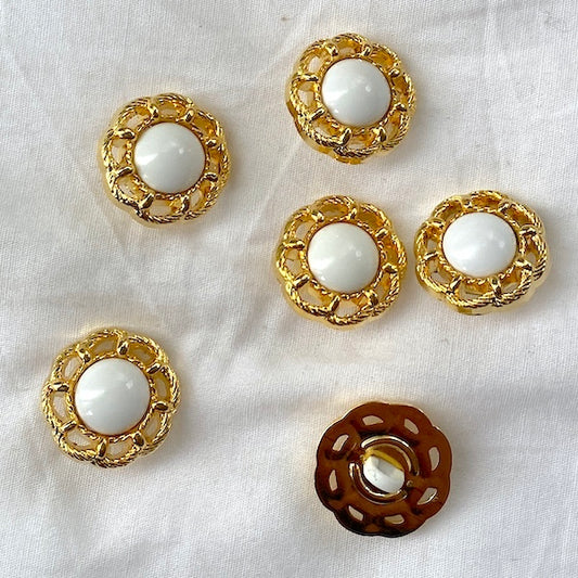 SULLIVANS Button Shanked Gold/White / Mollies New Zealand