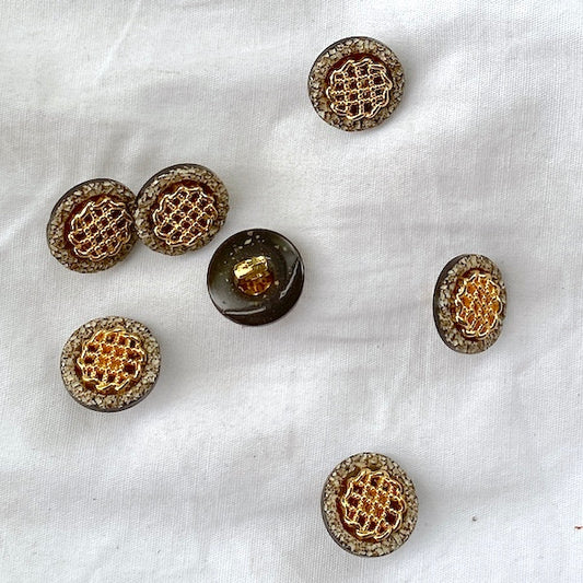 SULLIVANS Button Shanked Gold / Mollies New Zealand