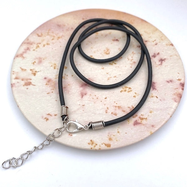 SULLIVANS Rubber Necklace | Mollies Make And Create NZ