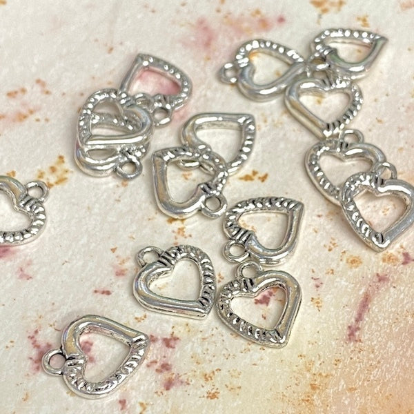 SULLIVANS Charm Open Hearts Silver / Mollies New Zealand