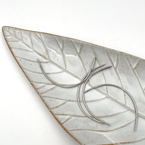 JOHN JAMES Curved Needle / Mollies New Zealand